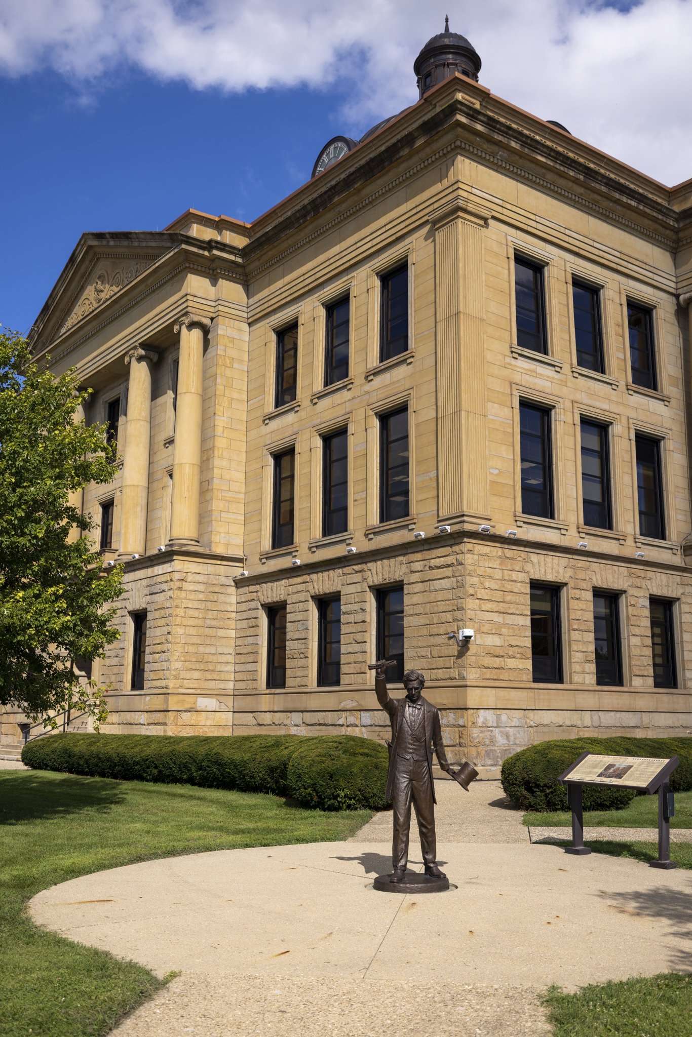 Honest Abe in Lincoln, IL