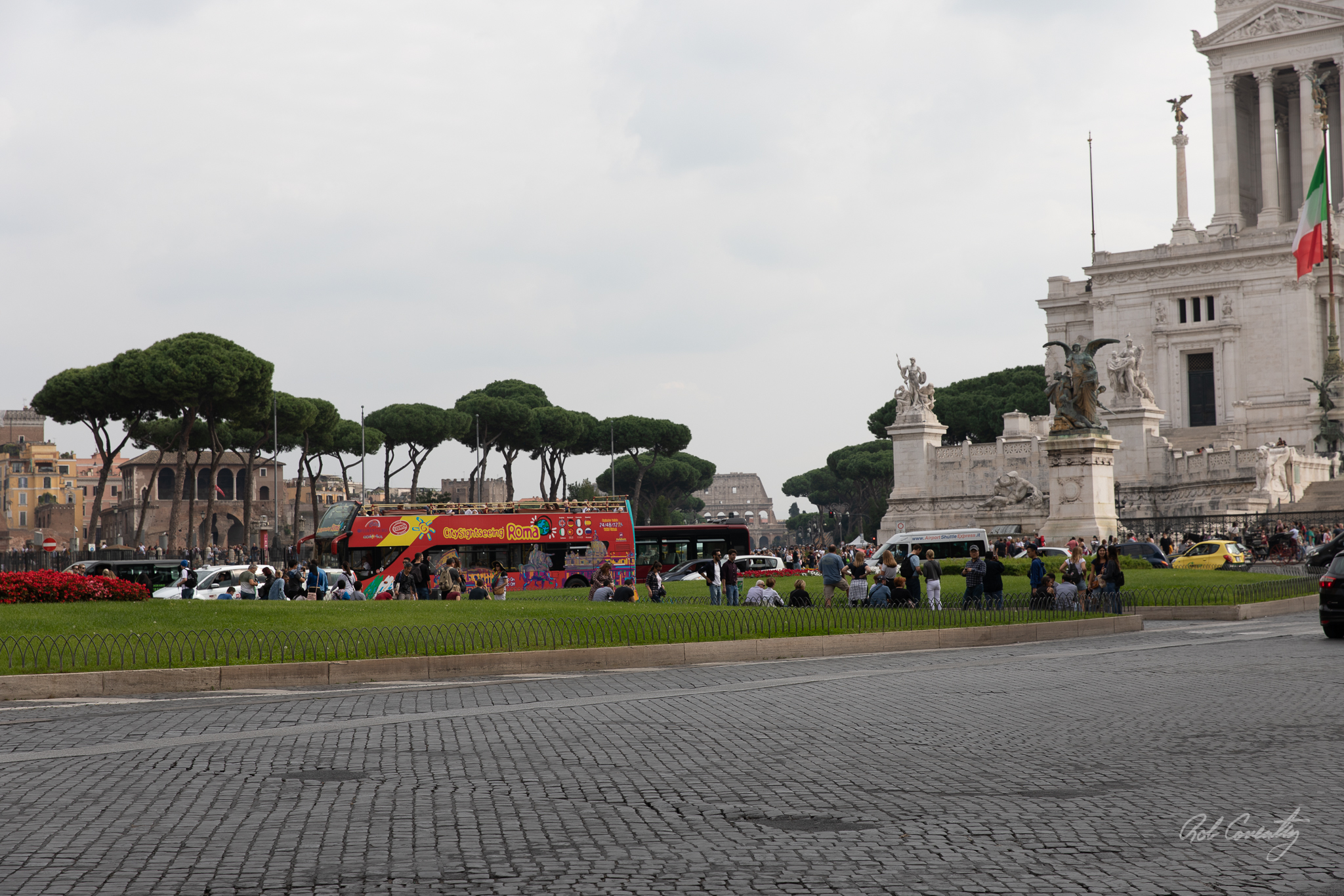 Altar of the Fatherland, Piazza Venezia