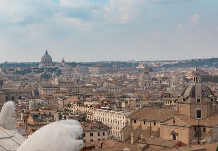 Vatican city from the Altar of the Fatherland